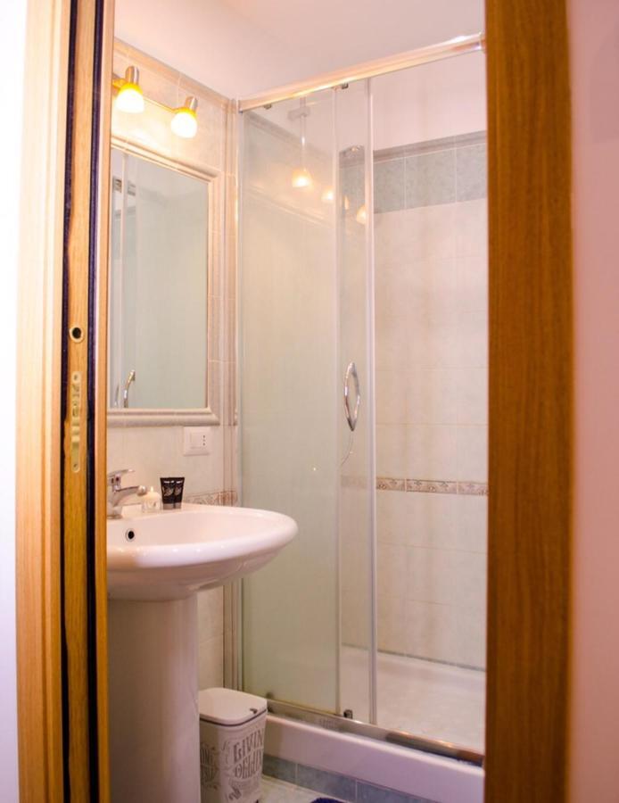 Butterfly Casa Vacanze Sutri Ngoại thất bức ảnh